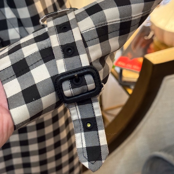 🖤🤍 COACH BLACK AND WHITE GINGHAM TREACH COAT! - Picture 4 of 11